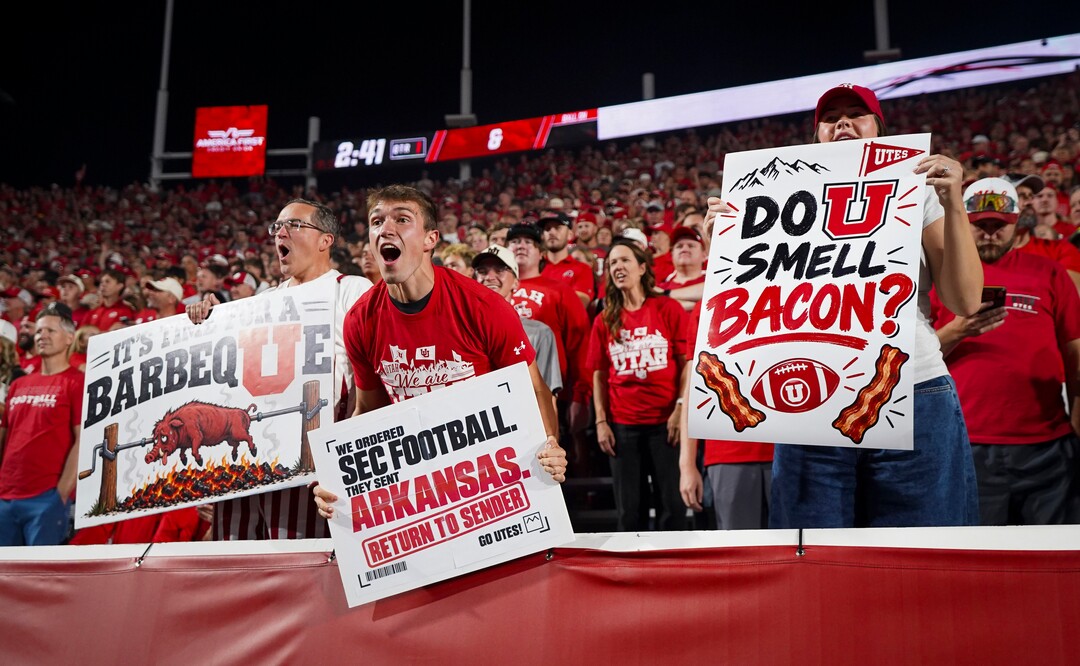 (Bethany Baker  |  The Salt Lake Tribune) Utah Utes fans yell as the Arkansas Razorbacks take the field before the game between the Utah Utes and the Arkansas Razorbacks in Salt Lake City on Wednesday, Jan. 1, 2020.