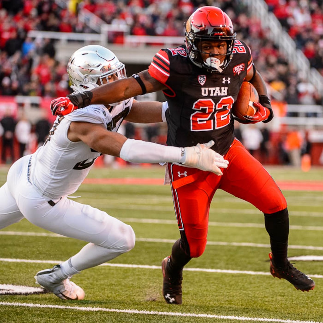 (Trent Nelson | The Salt Lake Tribune)  Utah Utes running back Devin Brumfield (22) runs the ball. Utah Utes host the Oregon Ducks, NCAA football at Rice-Eccles Stadium in Salt Lake City on Saturday Nov. 10, 2018. Oregon Ducks linebacker Jalen Jelks (97).