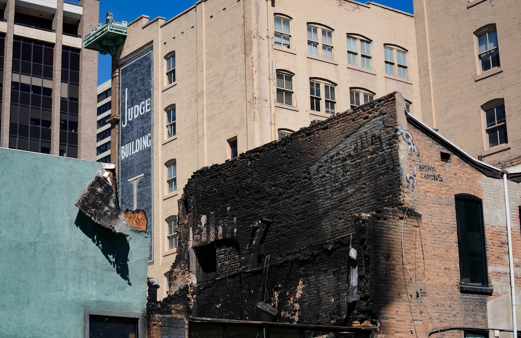 (Francisco Kjolseth | The Salt Lake Tribune) A fast moving fire on Monday night along Main Street in Salt Lake City causes catastrophic damage to the businesses of London Belle, Whiskey Street, White Horse and Los Tapatios, Tuesday, Aug. 12, 2025.