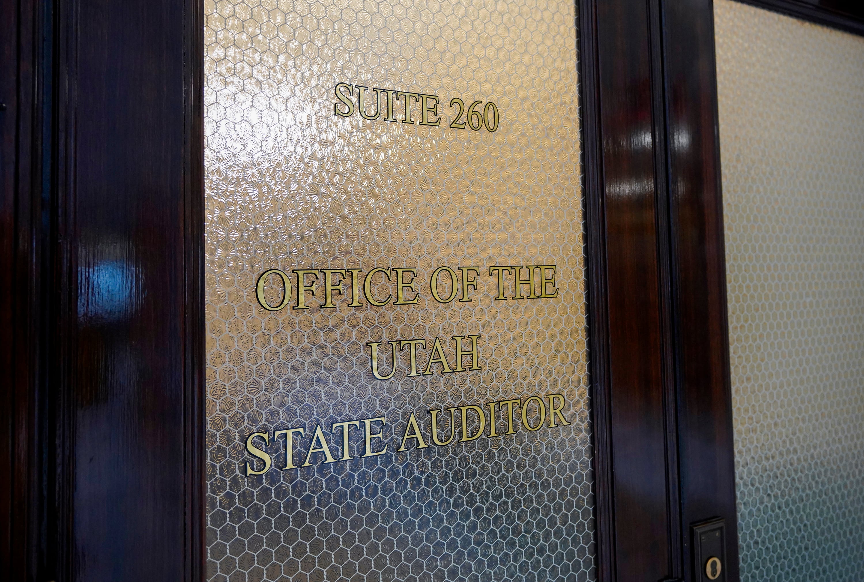 Featured image for article: Debate Intensifies Over Public Infrastructure Districts Amid Bankruptcy Concerns