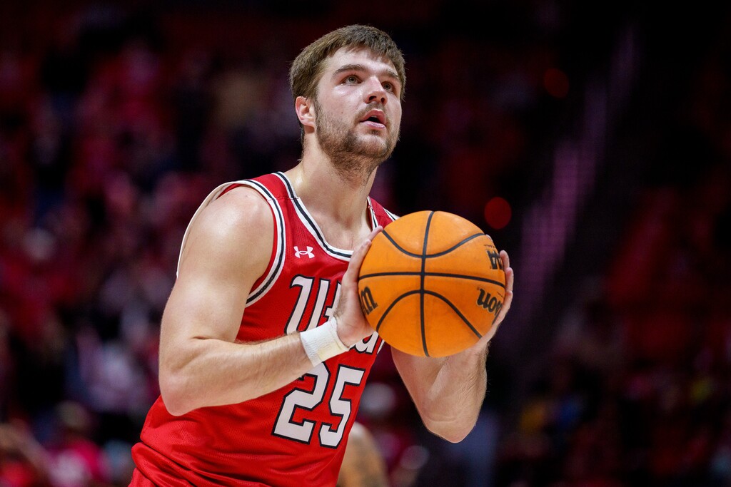 (Trent Nelson  |  The Salt Lake Tribune) Utah Utes guard Rollie Worster (25) as Utah hosts Colorado, NCAA basketball in Salt Lake City on Saturday, Feb. 11, 2023.