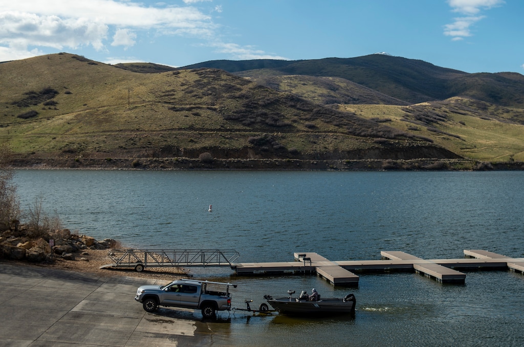 (Rick Egan  |  The Salt Lake Tribune)    Boaters launch their boats at Deer Creek State Park, Friday, April 24, 2020
