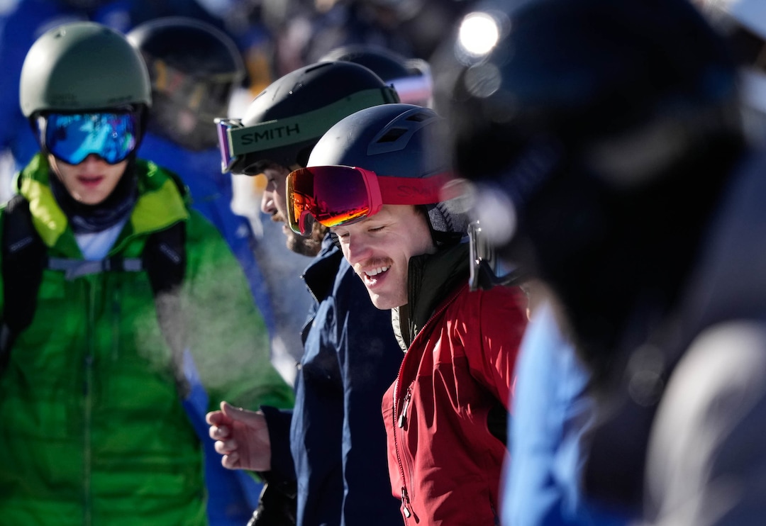 (Francisco Kjolseth | The Salt Lake Tribune) People take to the slopes of Park City Mountain Resort as clear skies and some recent fresh snow draws the crowds on Saturday, Dec. 18, 2021.