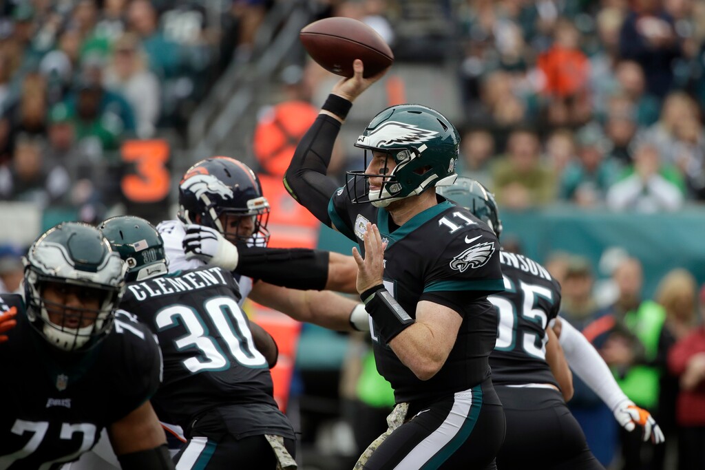 Philadelphia Eagles' Carson Wentz passes during the first half of an NFL football game against the Denver Broncos, Sunday, Nov. 5, 2017, in Philadelphia. (AP Photo/Matt Rourke)