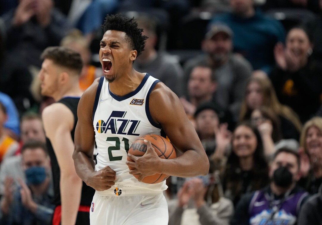 (Francisco Kjolseth | The Salt Lake Tribune) Utah Jazz center Hassan Whiteside (21) screams following a dunk in NBA action between the Utah Jazz and the LA Clippers at Vivint Smart Home Arena in Salt Lake City, Wednesday, Dec. 15, 2021.