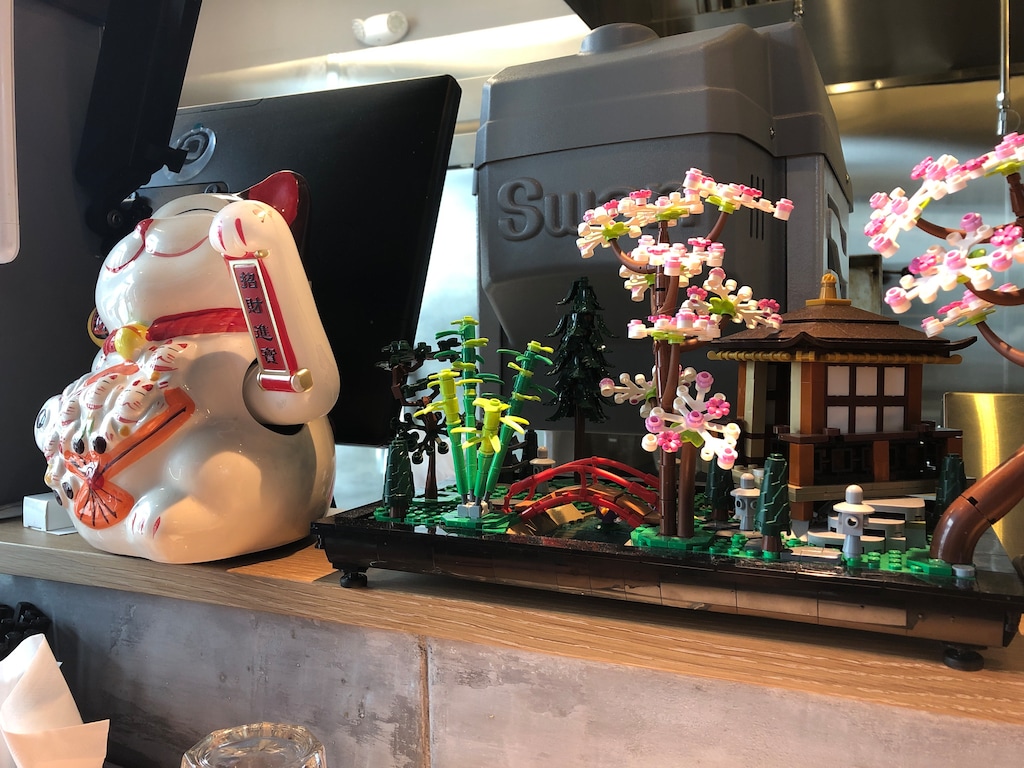 Eight Settlers Lounge and Ramen Ichizu among businesses to get