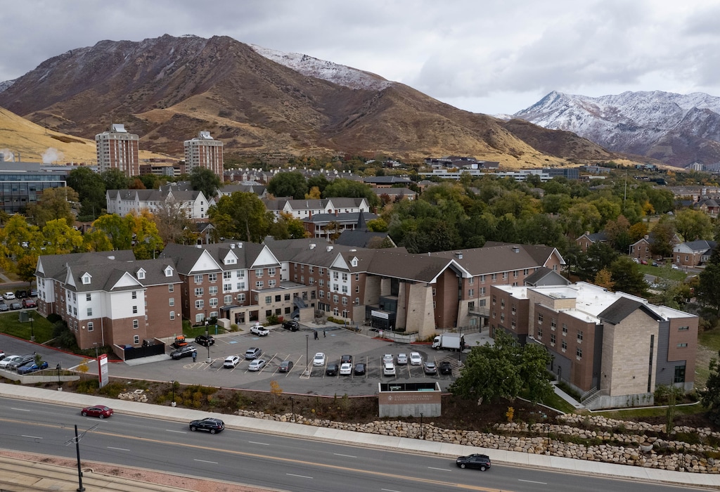 (Francisco Kjolseth | The Salt Lake Tribune) University Guest House on the University of Utah campus in Salt Lake City on Thursday, Oct. 27, 2022.
