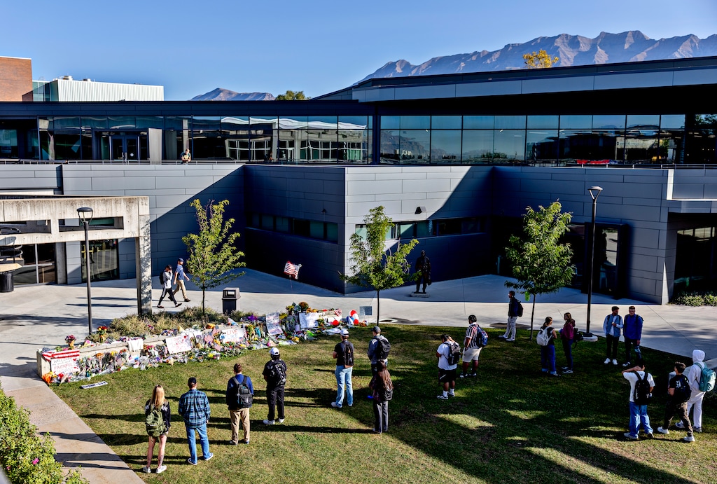 (Kim Raff | The New York Times) Students and staff at Utah Valley University gather in the campus courtyard in Orem, Utah, on Sept. 17, 2025, on the day that classes resumed after Charlie Kirk was killed. 