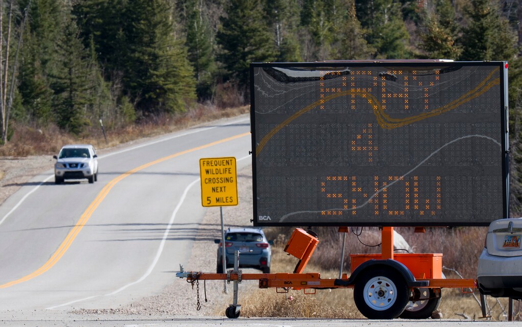 (Bethany Baker  |  The Salt Lake Tribune) A sign reads “Pray 4 Snow” along South Big Cottonwood Canyon Road near Brighton on Thursday, Nov. 27, 2025.
