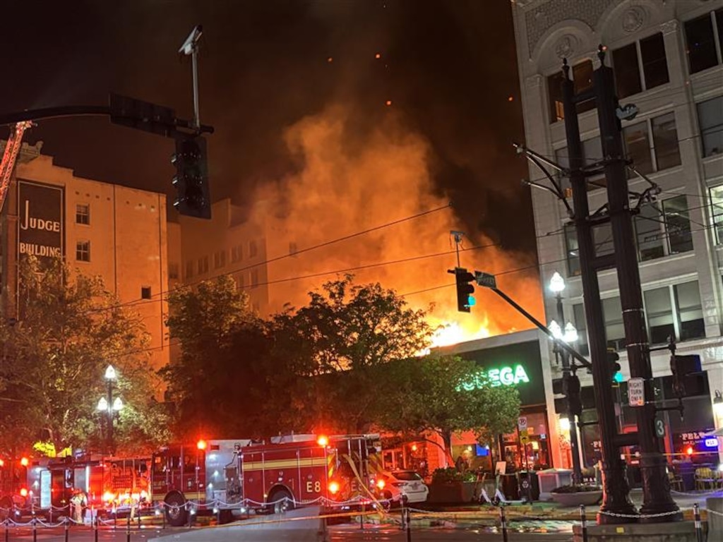 (FOX 13) Crews battle a fire at the London Belle Supper Club in downtown Salt Lake City on Monday, Aug. 11, 2025.