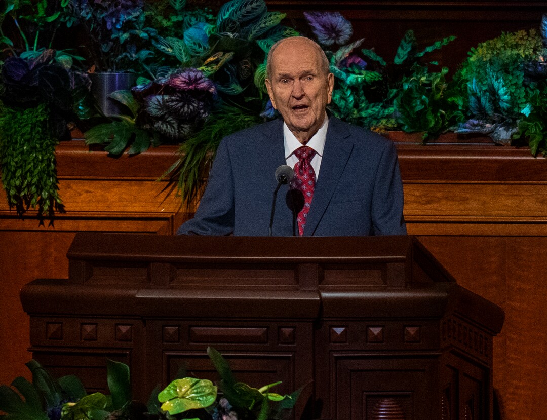 (Rick Egan | The Salt Lake Tribune) President Russel M. Nelson delivers his opening remarks in the morning session of LDS General Conference on Saturday, April 2, 2022.
