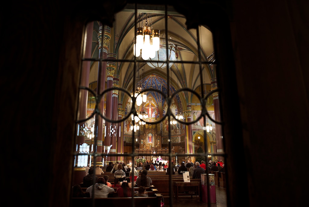 (Scott Sommerdorf   |  The Salt Lake Tribune)   
Service underway during the early morning Christmas Eve Mass on the fourth Sunday of Advent at the Cathedral of the Madeleine, Sunday, Dec. 24, 2017.
