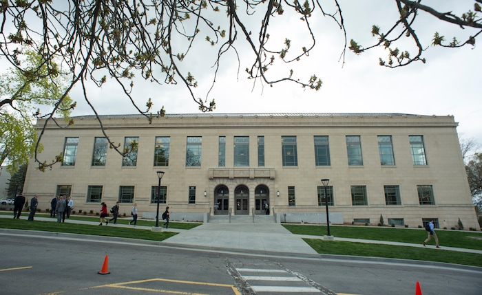 (Rick Egan  |  The Salt Lake Tribune)     The new Gary and Ann Crocker Science Center on Presidents Circle, Thursday, April 19, 2018.


