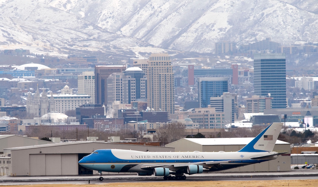 (Steve Griffin  |  The Salt Lake Tribune) Air Force One lands at Salt Lake City International Airport as President Donald Trump visits Salt Lake City on Monday, Dec. 4, 2017.