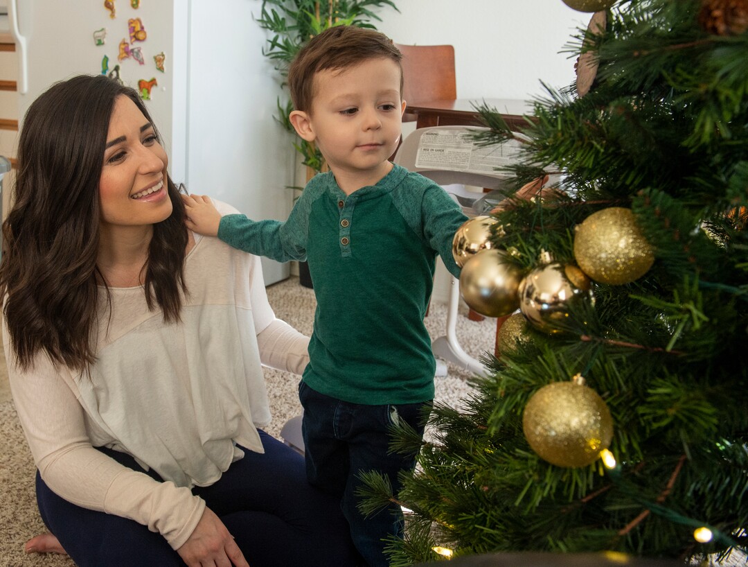 (Rick Egan  |  The Salt Lake Tribune)   Janelle Funicello Porter decorates the tree with her son Bridger at her home in Draper. A new study from the U, showing a link between miscarriages and air pollution. Janelle is 20 weeks pregnant and is concerned about air pollution. Friday, Dec. 14, 2018.