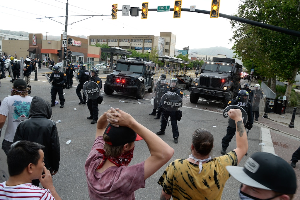 (Francisco Kjolseth | The Salt Lake Tribune) Hundreds become aggressive in downtown Salt Lake City on Saturday, May 30, 2020, to protest the death of George Floyd, the man who died earlier this week after a Minneapolis police officer knelt on his neck.