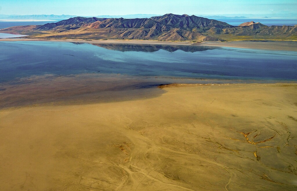 (Rick Egan | The Salt Lake Tribune) The Great Salt Lake is photographed Tuesday, Sept. 5, 2023, from an aerial tour provided by EcoFlight.