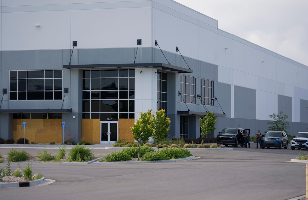(Bethany Baker  |  The Salt Lake Tribune) Boards are seen near the entrance to an Immigration and Customs Enforcement detention center in Salt Lake City on Saturday, June 6, 2026.