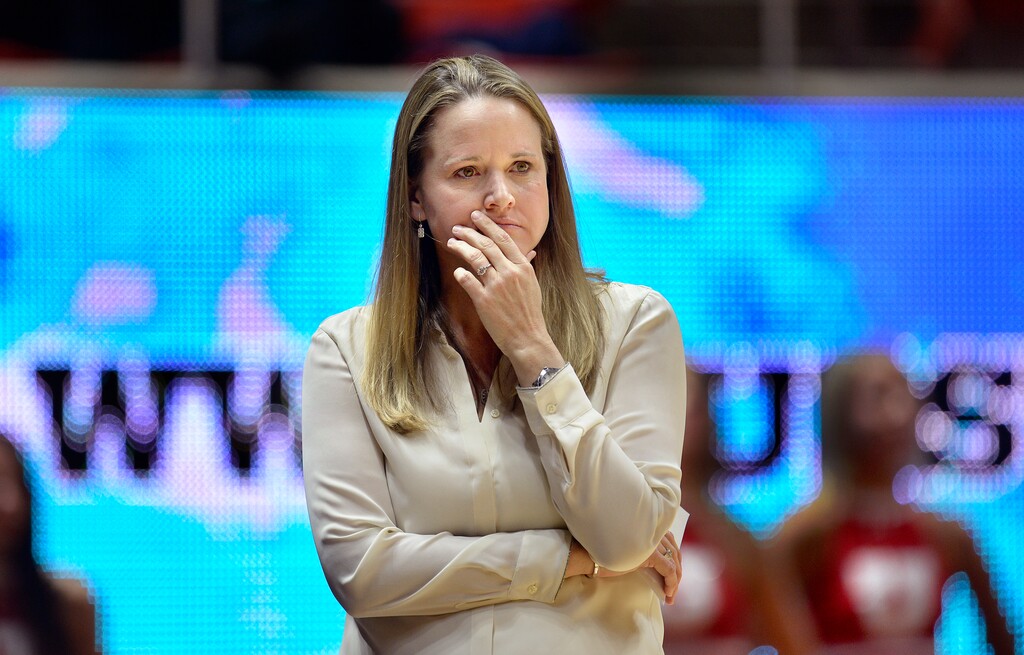 Scott Sommerdorf | The Salt Lake Tribune
Utah women's basketball head coach Lynne Roberts watches during second half play as Utah beat Fort Lewis 77-69, Friday, November 6, 2015.