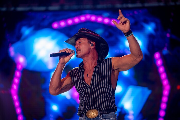 (Trent Nelson | The Salt Lake Tribune) Tim McGraw performs at Stadium of Fire in Provo on Saturday, July 2, 2022.