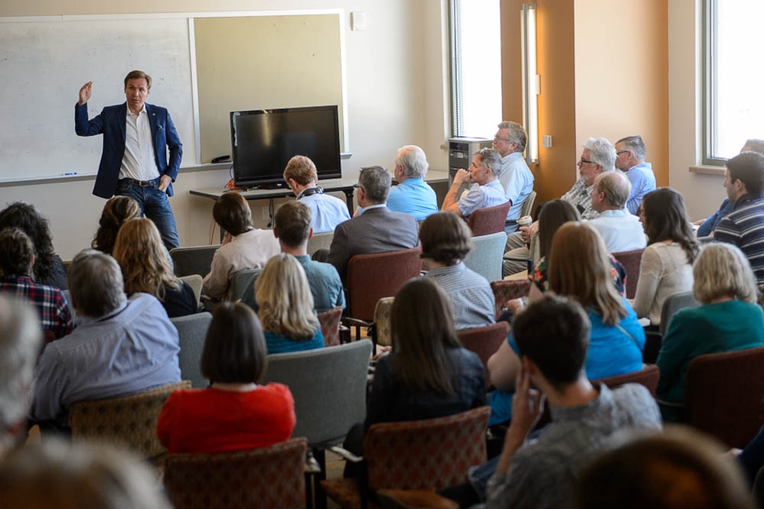 (Trent Nelson | The Salt Lake Tribune)  Paul Huntsman, owner of The Salt Lake Tribune, addresses staff members, Tuesday May 8, 2018.