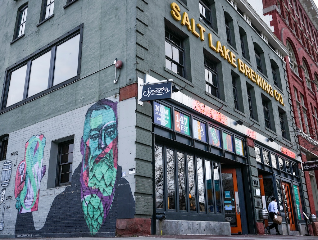 (Leah Hogsten | The Salt Lake Tribune)  Squatters Pub, photographed Jan. 18, 2022, is open to the public during the Sundance Film Festival.