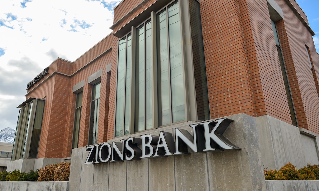 (Chris Samuels | The Salt Lake Tribune) A Zions Bank branch in Cottonwood Heights, Monday, March 13, 2023.