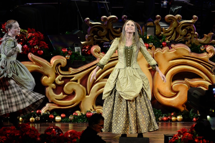 (Francisco Kjolseth  |  The Salt Lake Tribune)  The Mormon Tabernacle Choir Christmas extravaganza kicks off with Broadway star Sutton Foster and "Downton Abbey's" Hugh Bonneville at the Conference Center on Thursday, Dec. 14, 2017.