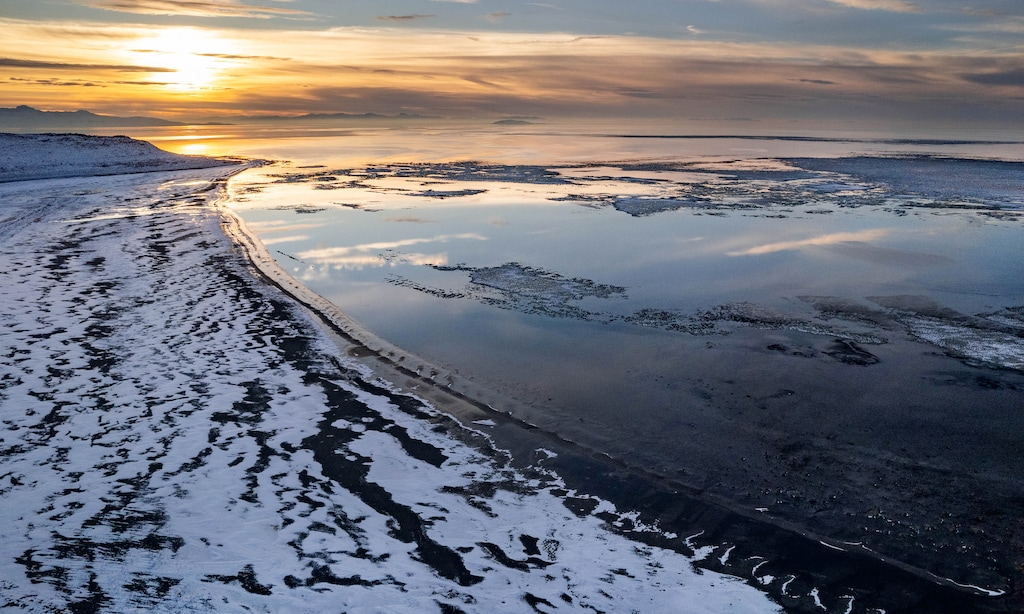 (Francisco Kjolseth | The Salt Lake Tribune) The Great Salt Lake on Wednesday, Jan. 4, 2023. Mayor Erin Mendenhall has announced measures aimed at curbing consumption and keeping water in the lake.