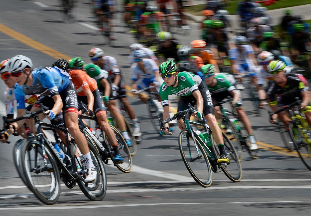 (Scott Sommerdorf   |  The Salt Lake Tribune)   Riders make the turn from Virginia St. onto 100 S during stage 7 of the Tour of Utah. Robert Britton is the winner of the 2017 Tour of Utah, Sunday, August 6, 2017.  