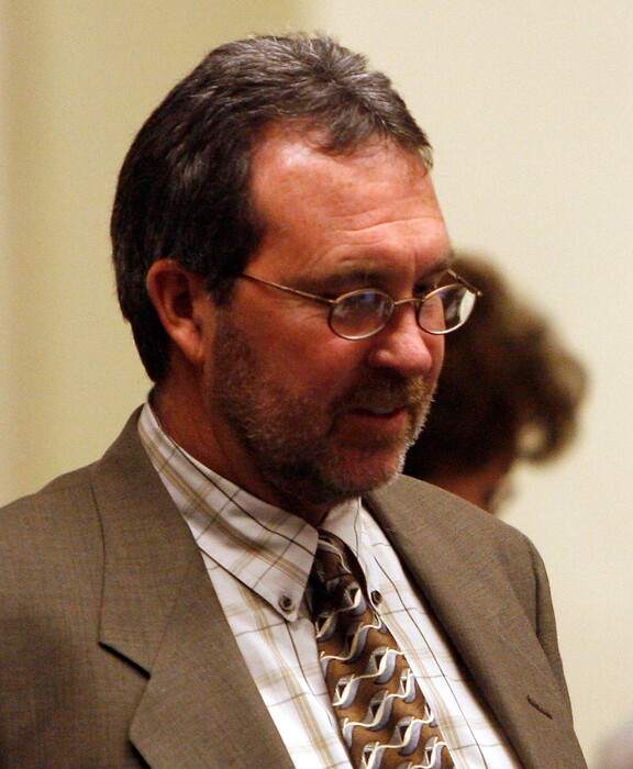 (Tribune File Photo)  Rep Carl Duckworth on Feb 8, 2006.