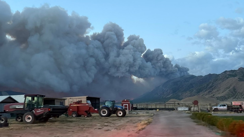 (Utah Fire Info via FOX 13)
The Wild Goose Fire burns near Scipio, Utah. Fire officials said numerous homes were evacuated in the area on Saturday, June 27, 2026.