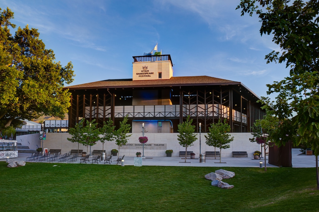(Photo courtesy of Utah Shakespeare Festival) The Engelstad Shakespeare Theatre, on the campus of Southern Utah University in Cedar City, one of the main stages of the Utah Shakespeare Festival.