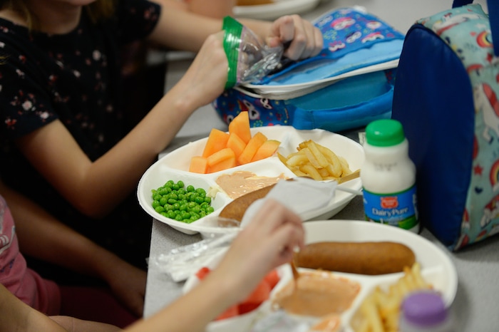 (Francisco Kjolseth  |  The Salt Lake Tribune)  Kids at Tolman Elementary in Bountiful have lunch on Friday, Sept. 13, 2019.