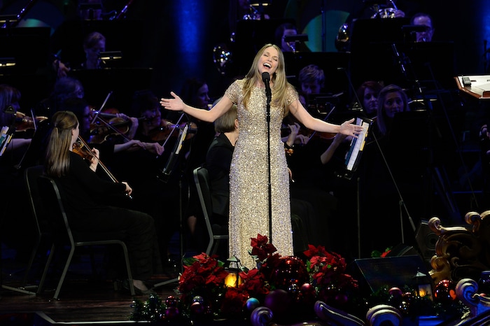 (Francisco Kjolseth  |  The Salt Lake Tribune)  The Mormon Tabernacle Choir Christmas extravaganza kicks off with Broadway star Sutton Foster and "Downton Abbey's" Hugh Bonneville at the Conference Center on Thursday, Dec. 14, 2017.