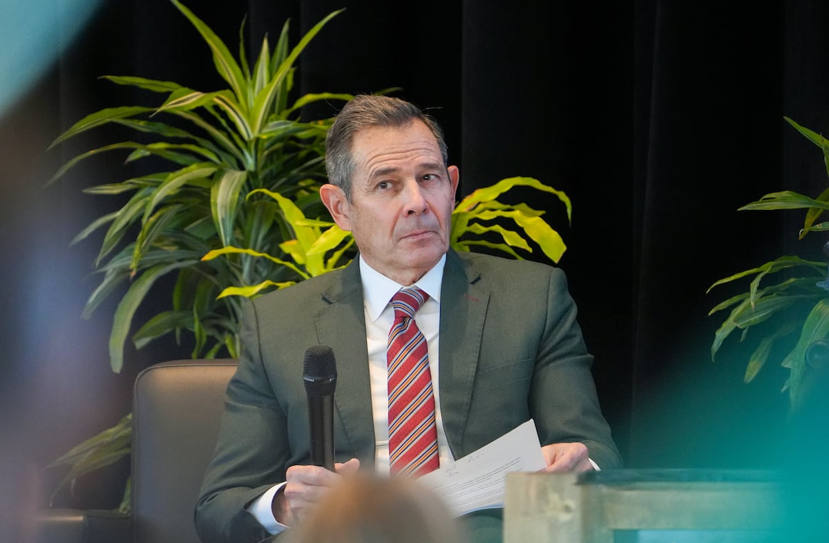 U.S. bill would require AI robocalls to disclose they use artificial intelligence