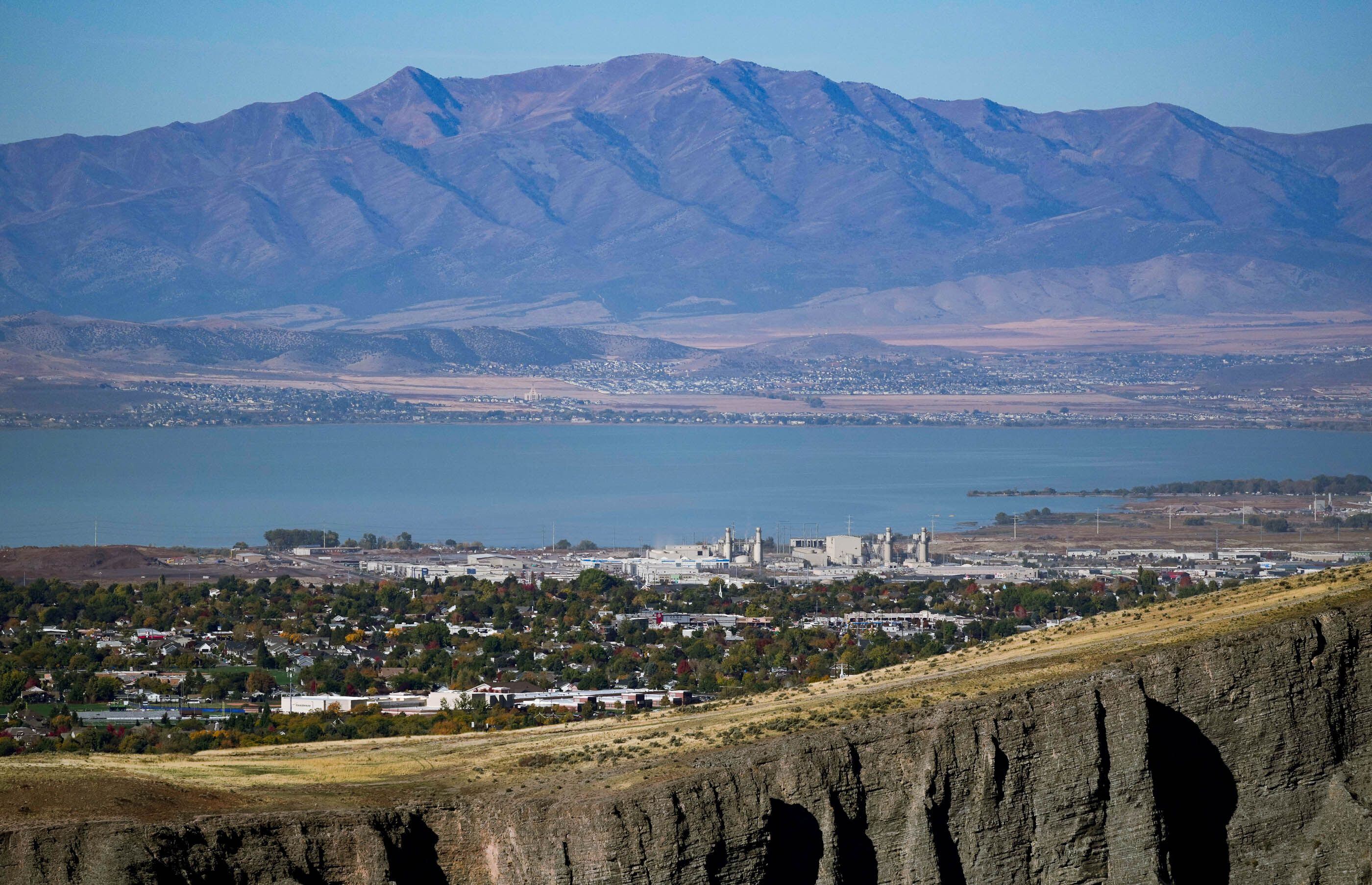 (Francisco Kjolseth | The Salt Lake Tribune) Utah Lake is pictured on Wednesday, Oct. 18, 2023. 
