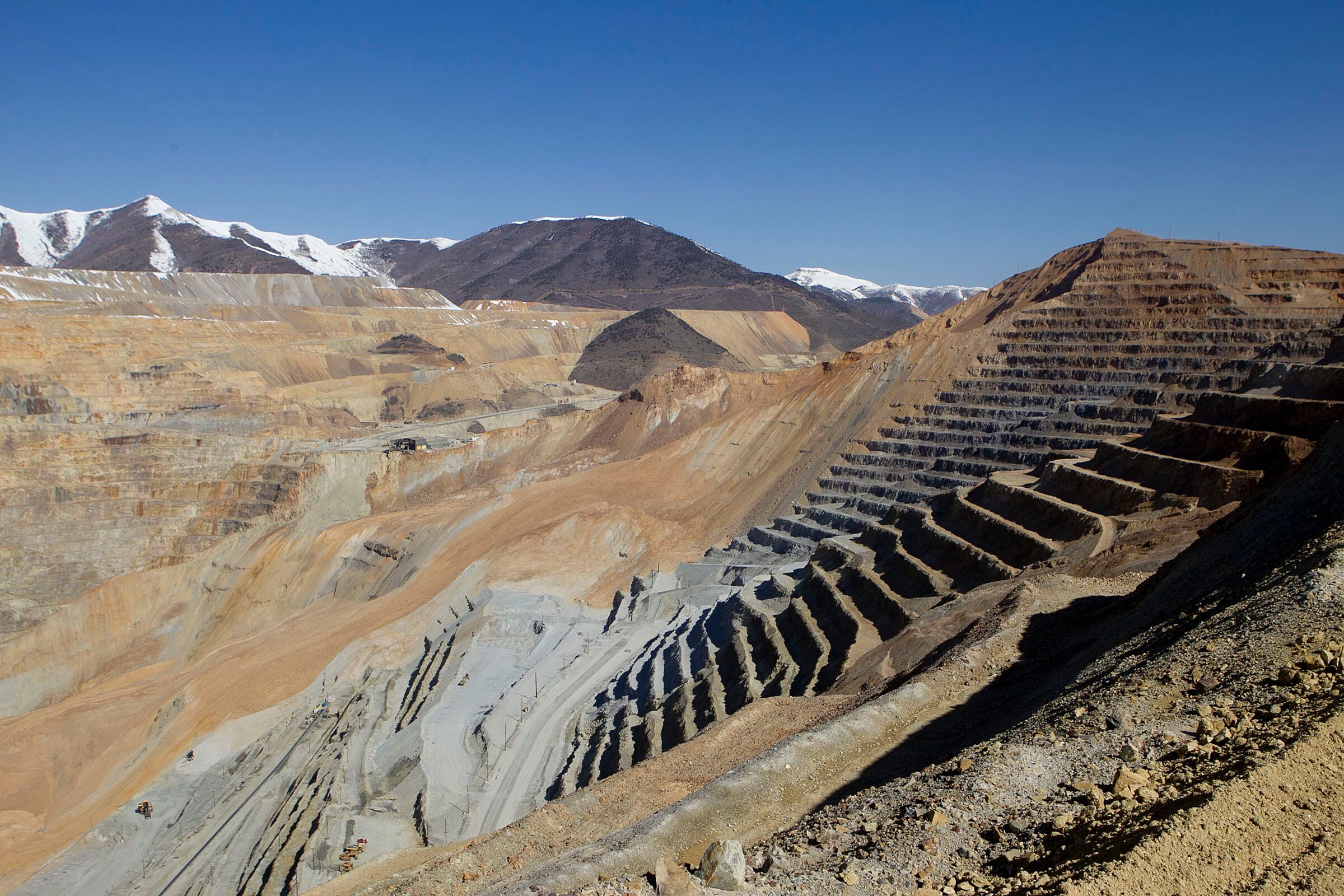 Another Slide Disrupts Bingham Canyon Mine Another Slide Disrupts Bingham Canyon Mine