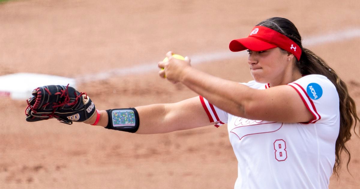 Utah softball loses to Washington in College World Series, will play later tonight