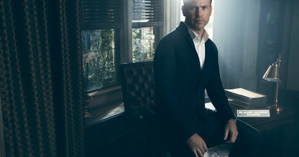 Alaric Saltzman <3  Matthew davis, Vampire diaries, Vampire diaries guys